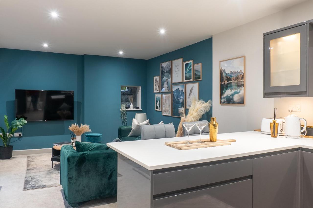 Spring Mount Huge Luxury Full Apartment- Harrogate Centre-Two Extremely Comfy Kingsize Bedrooms-Fully Equipped Modern Kitchen-Cosy Living Room With Huge Tv Luaran gambar