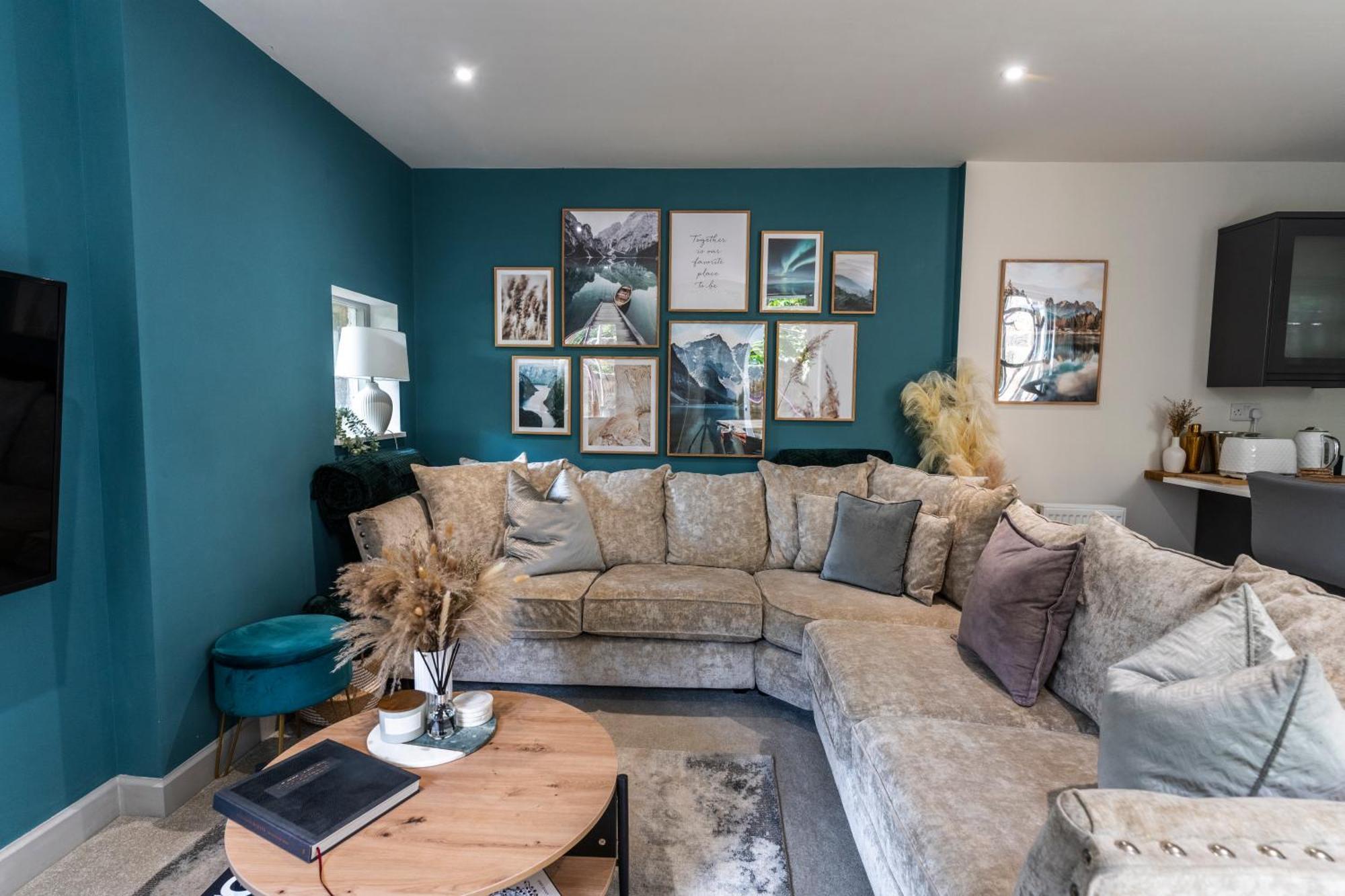 Spring Mount Huge Luxury Full Apartment- Harrogate Centre-Two Extremely Comfy Kingsize Bedrooms-Fully Equipped Modern Kitchen-Cosy Living Room With Huge Tv Luaran gambar